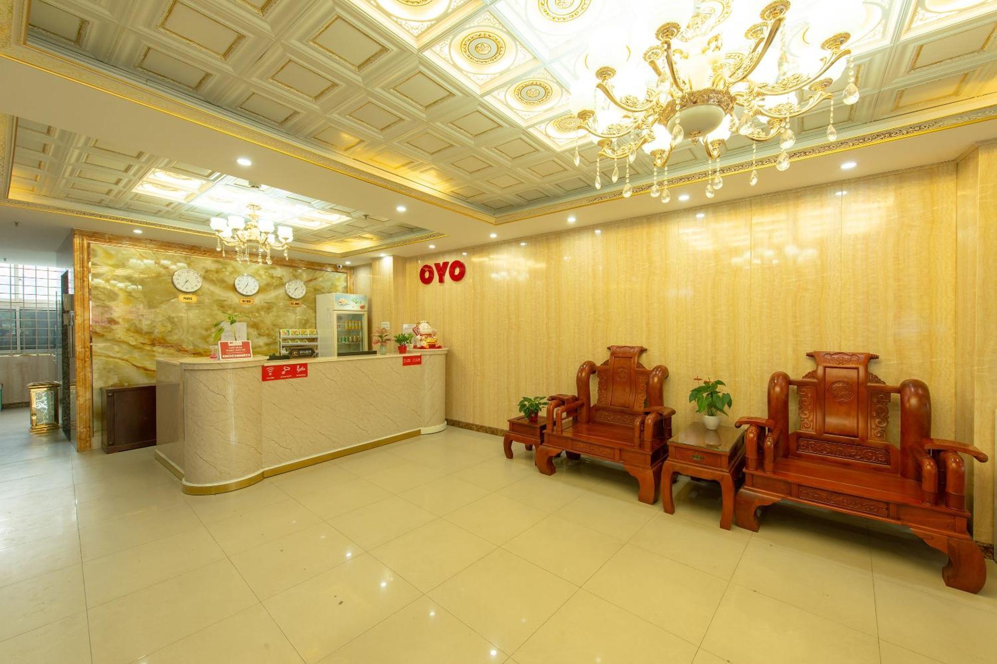 Capital O 417 Truong Son Hotel 河内 外观 照片