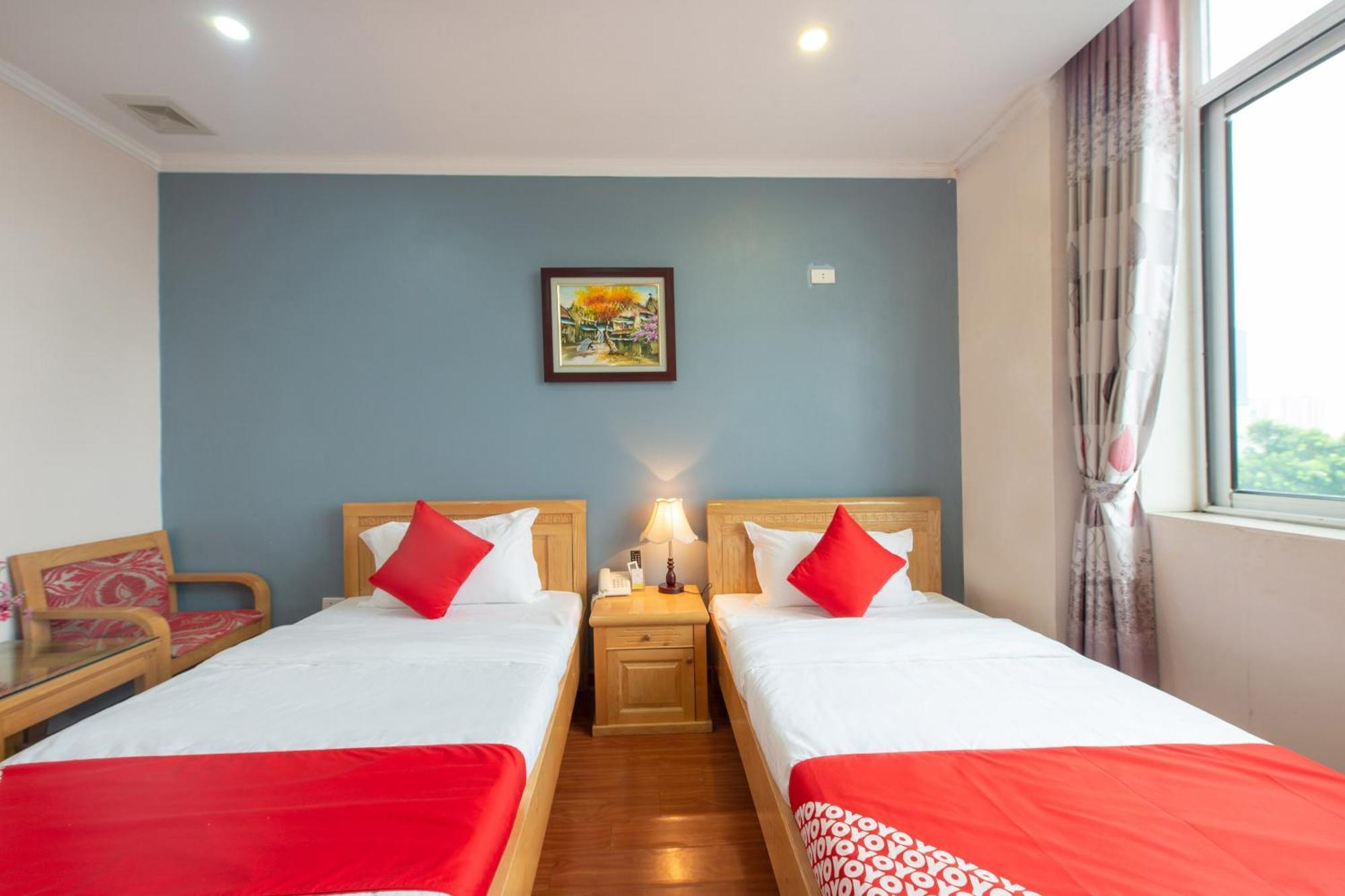 Capital O 417 Truong Son Hotel 河内 外观 照片