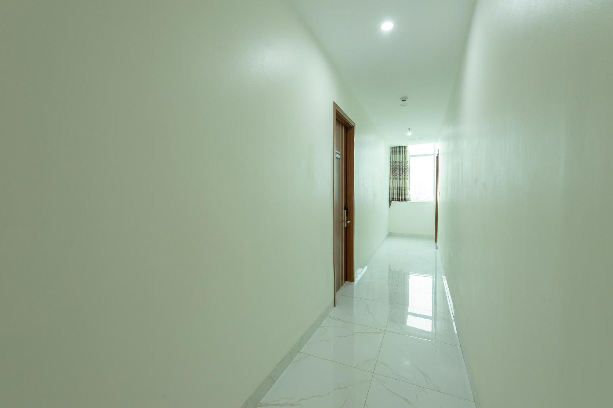 Capital O 417 Truong Son Hotel 河内 外观 照片