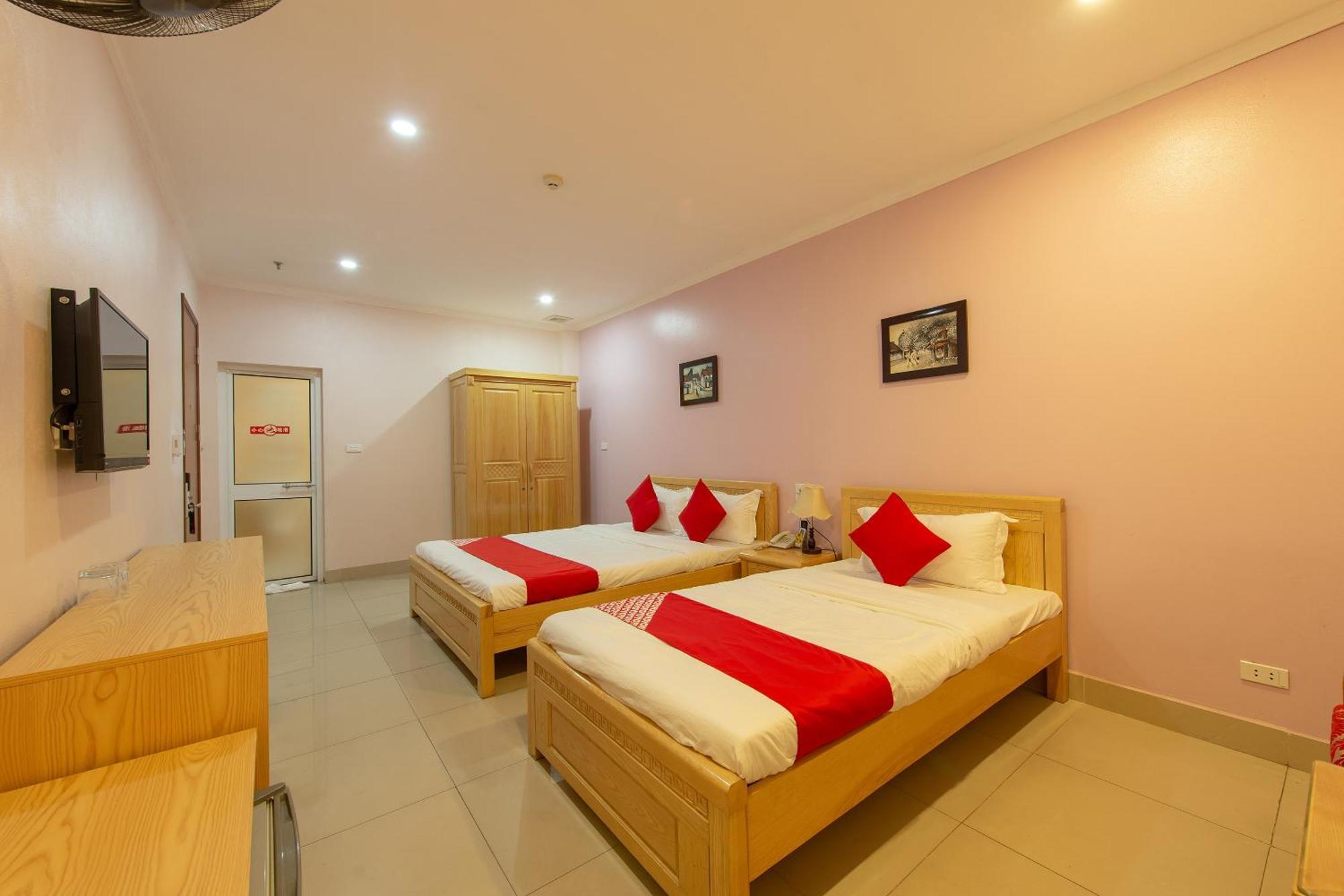 Capital O 417 Truong Son Hotel 河内 外观 照片